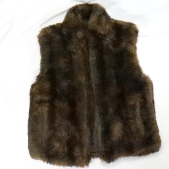 VTG COACO New York Stripe Faux Fur Reversible Vest - Picture 8 of 8